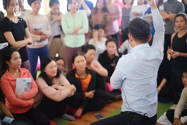 瑜伽老师如何自我练习,瑜伽老师自我练习方法