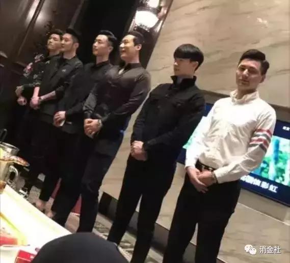 颜值经济、“鸭贷”兴起、*款贷***局骗**……男性整容也疯狂