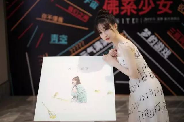 冯提莫的工作人员,冯提莫工作者