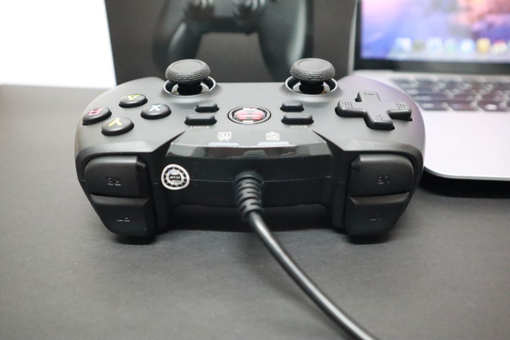 性价比最高的游戏手柄测评,不到50块钱云游戏手柄