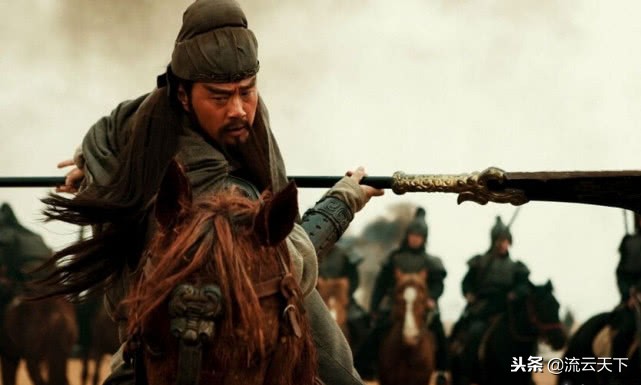 颜良和文丑哪个强,颜良文丑两人组合战力如何