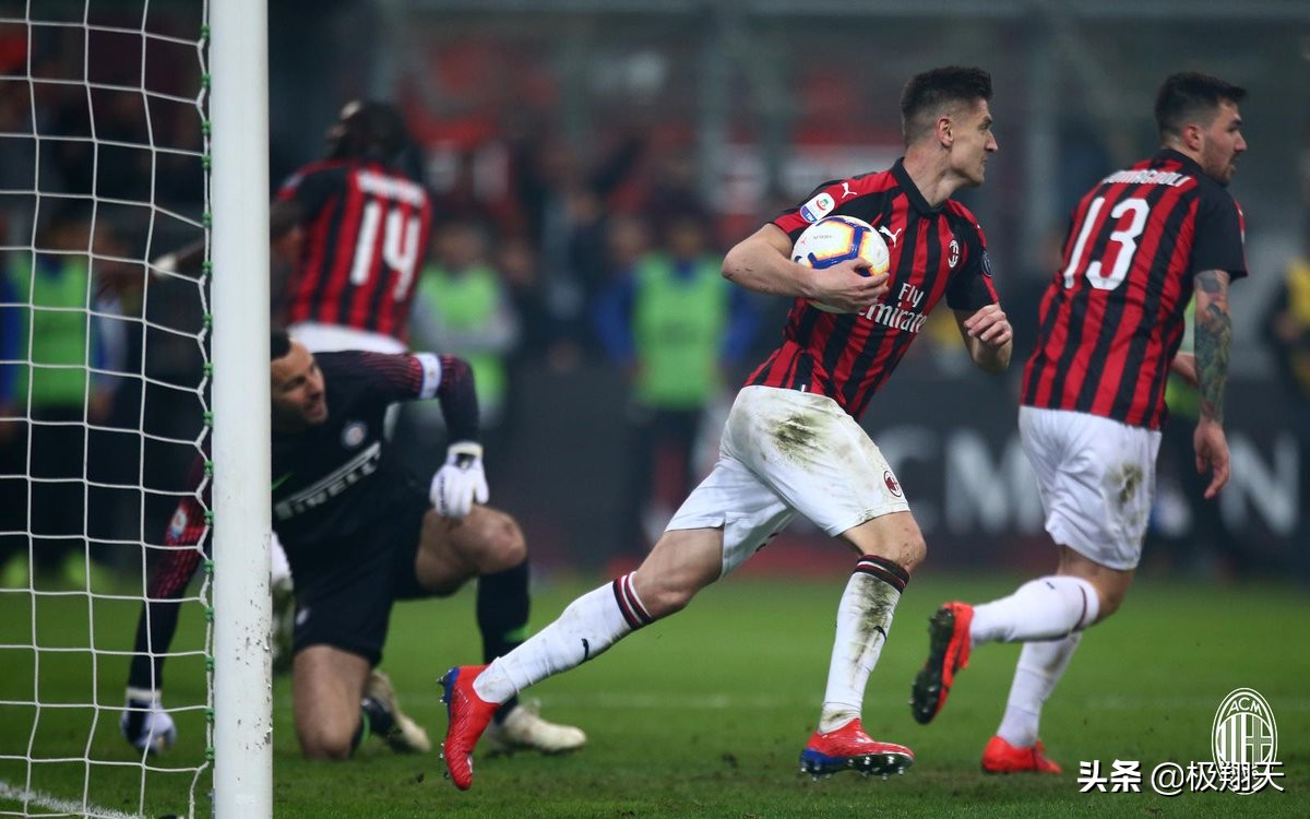 米兰开场9分钟0-2落后萨索洛,米兰德比震撼场面加图索