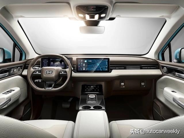 爱驰u5亮相海口新能源车展,爱驰u5汽车卖点