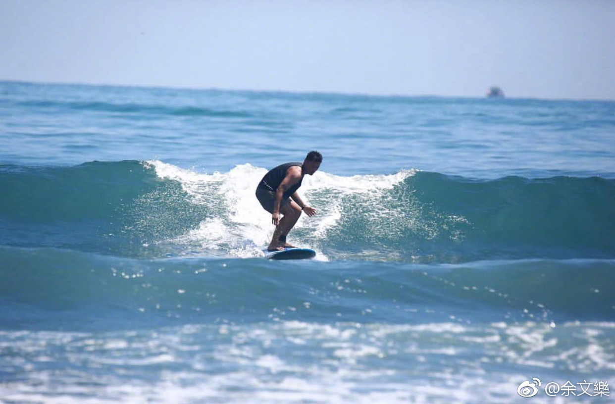秋名山车神周杰伦余文乐赛车,秋名山车神余文乐开什么车