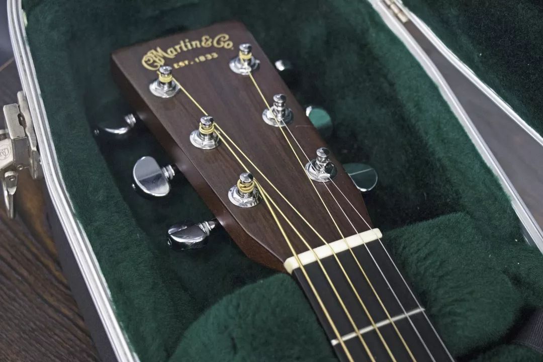 马丁D28原价19800现价11599|二手琴寄卖