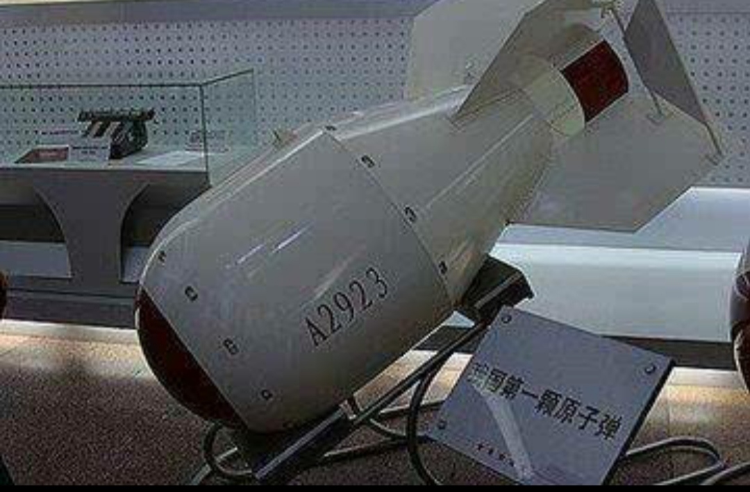 他被称作英国毒王，死后尸体不能被火化，棺材足足半米厚