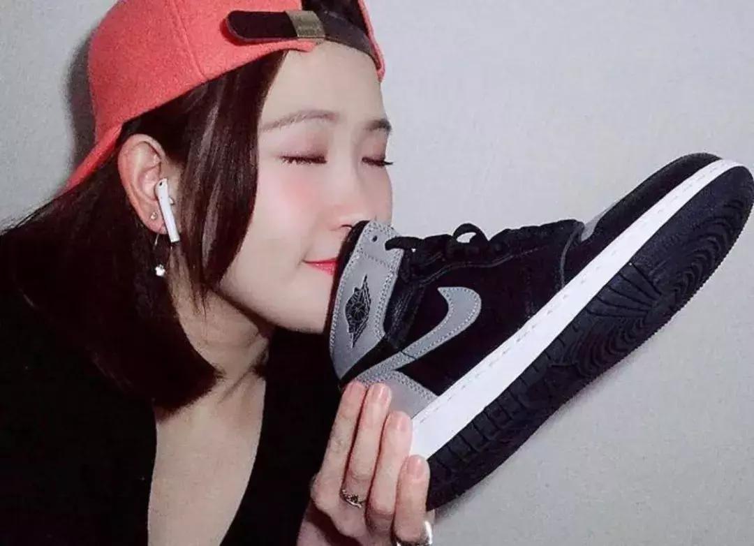 女性穿vans还是aj好,夏天穿vans还是aj