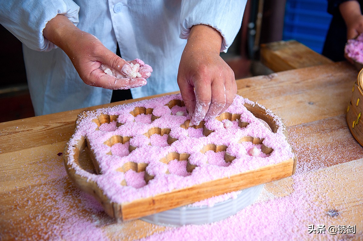 古代苏州状元必吃的糕点，只因寓意吉利，如今高考学生也抢着买
