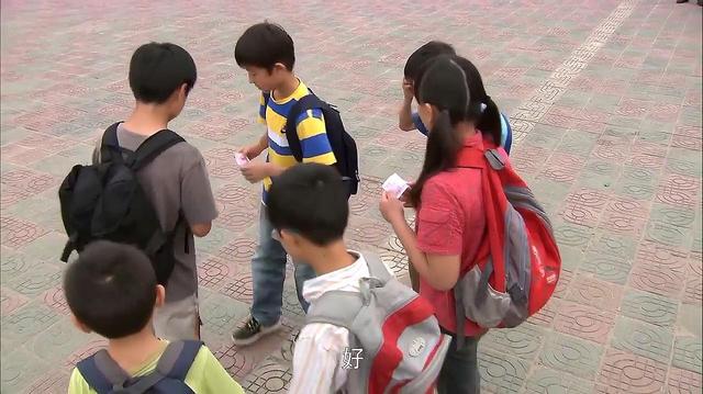 三岁半儿童自控能力很差,三岁小朋友自控能力差怎么教