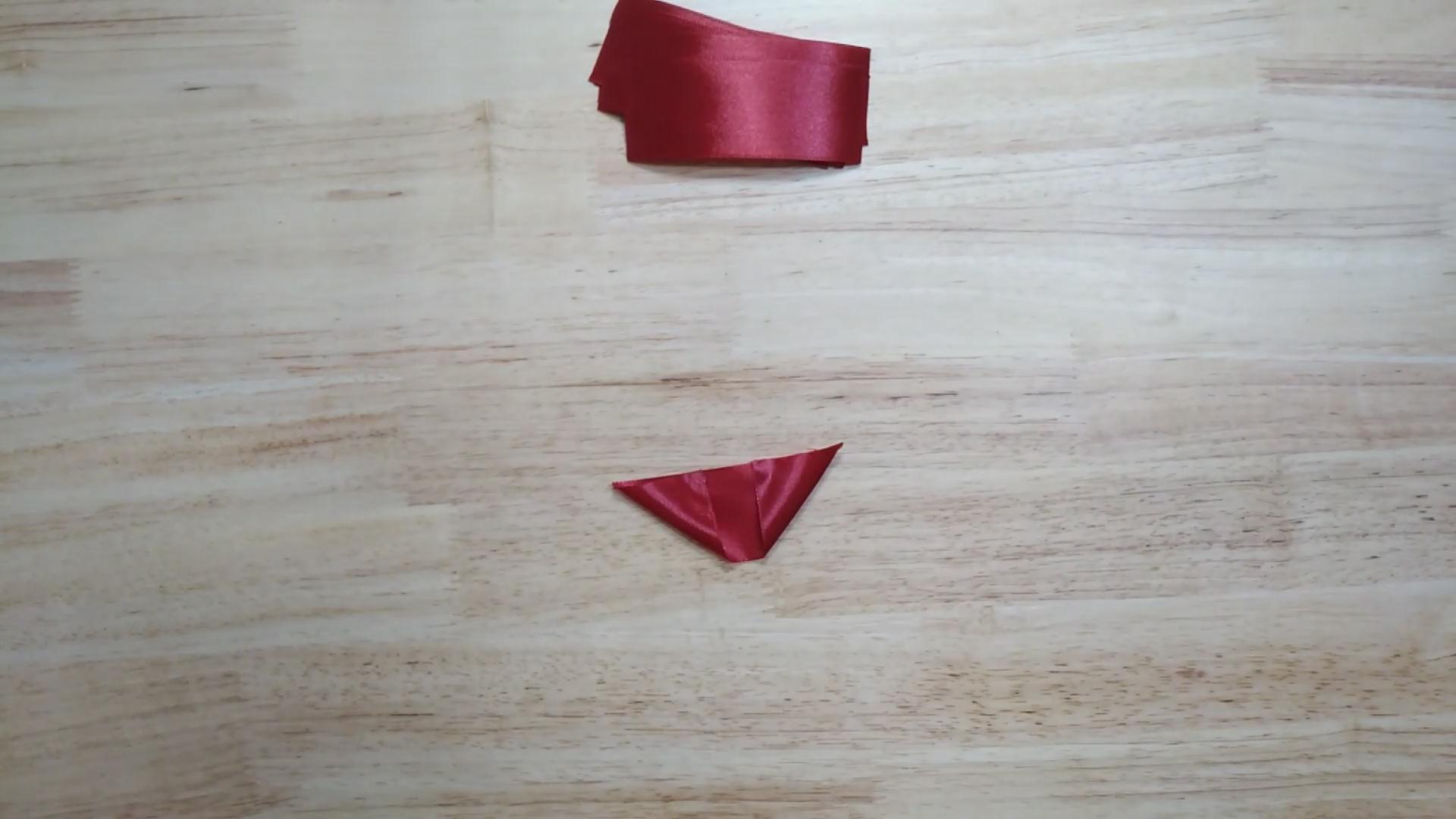 自制丝带玫瑰花花束,自制玫瑰花发饰图解