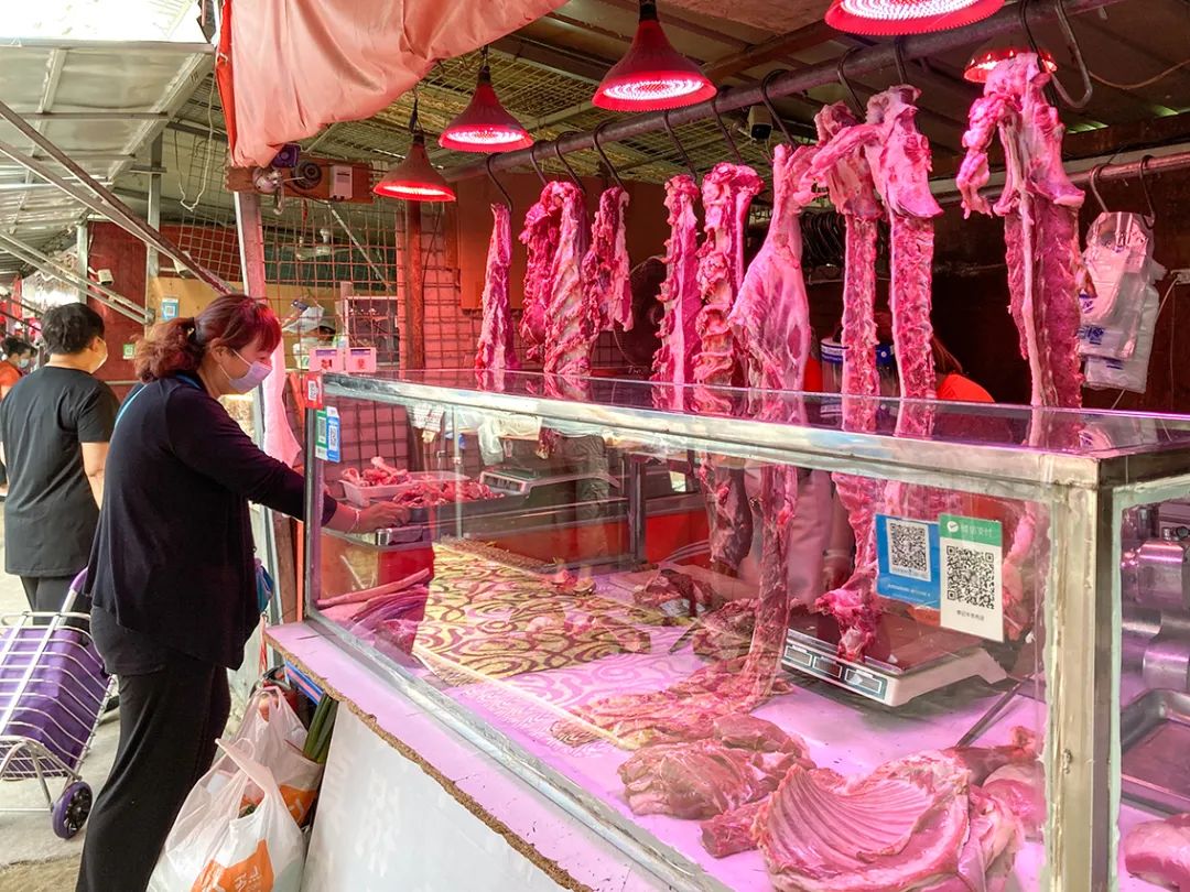 不错挺便宜的早市,附近比较旺的早市