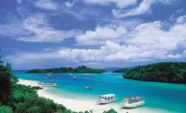 中国六十年代观影最多的电影,18年震撼中国十大瞬间