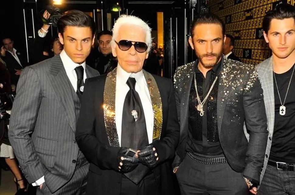 老佛爷卡尔生平,老佛爷卡尔为什么叫老佛爷