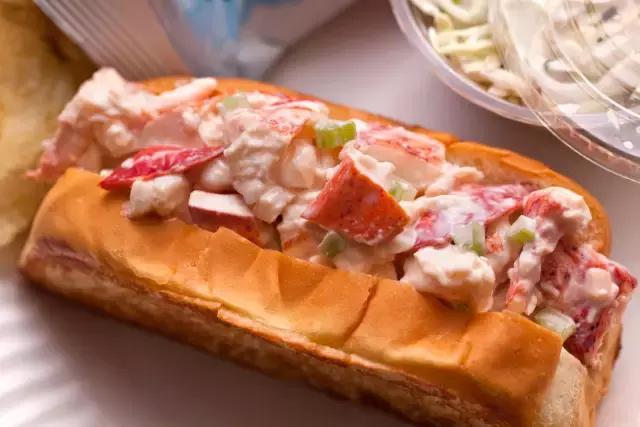 我把美国50个州按「好吃程度」排了个名，出国前收藏好慢慢打卡！