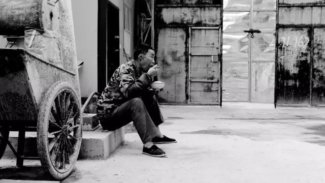 施工工地的个人见闻和感受,施工日记一本有几页