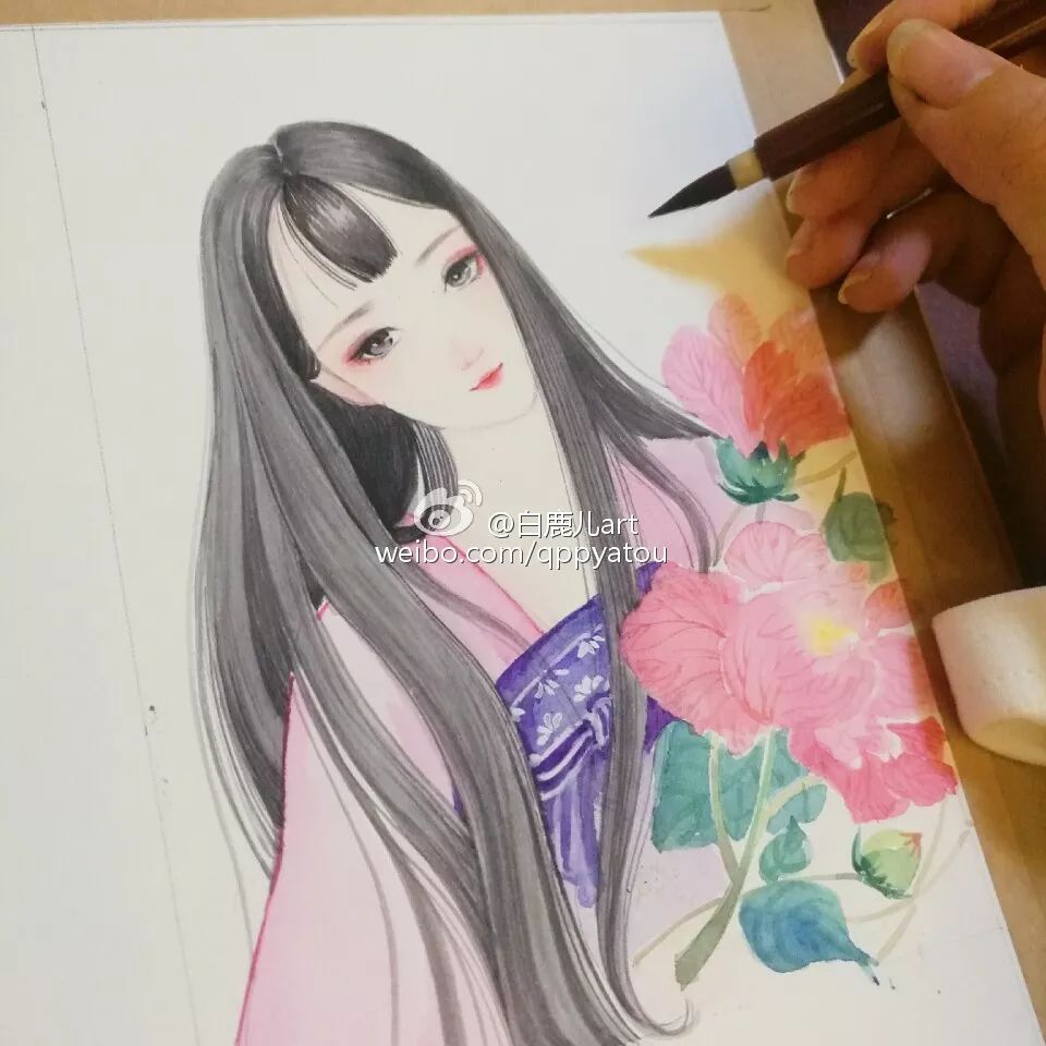 玉手青丝美女图片,一袭白衣清冷出尘的古风美人