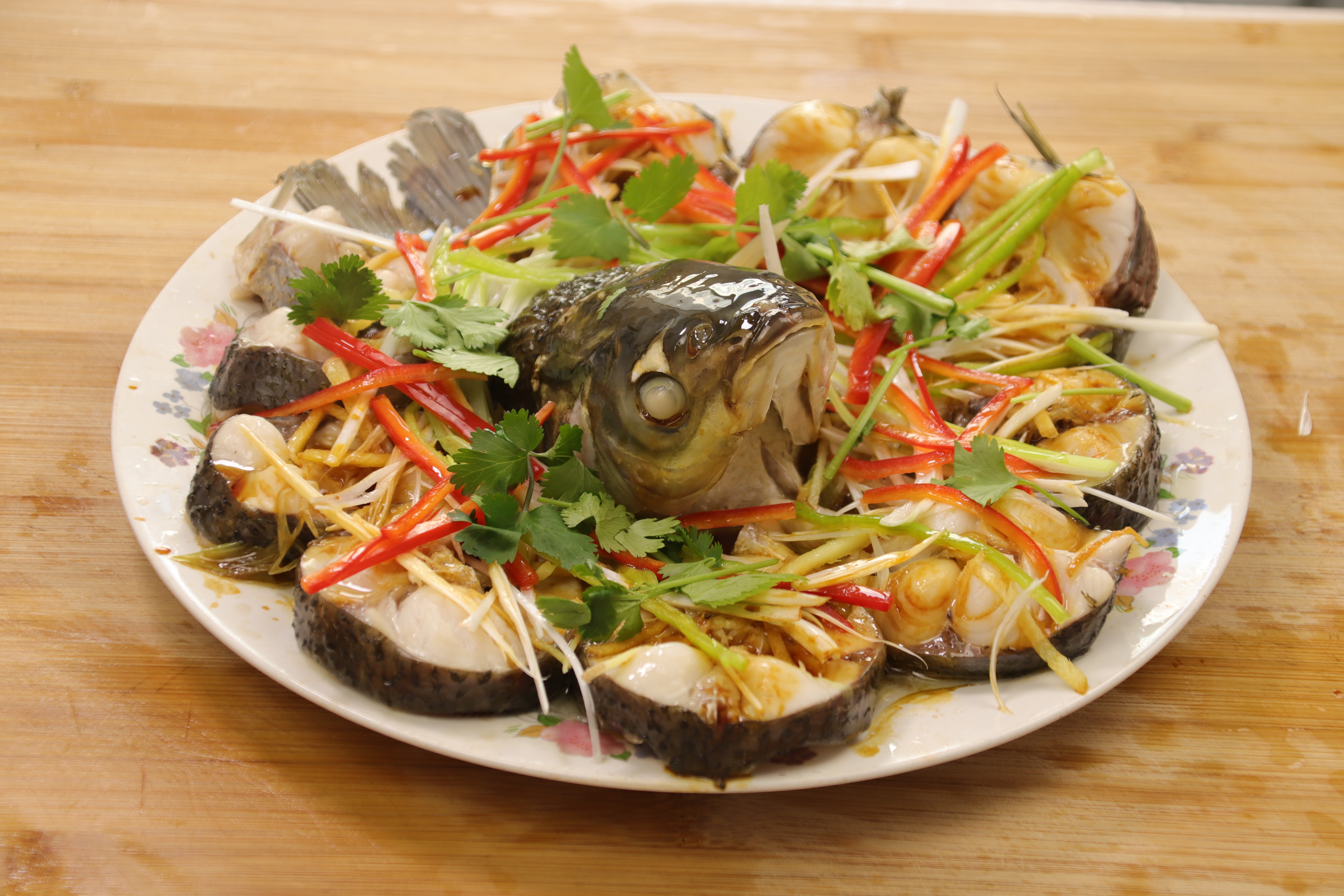 清蒸鱼正确做法用老抽还是生抽好,清蒸鱼怎么避免腥味