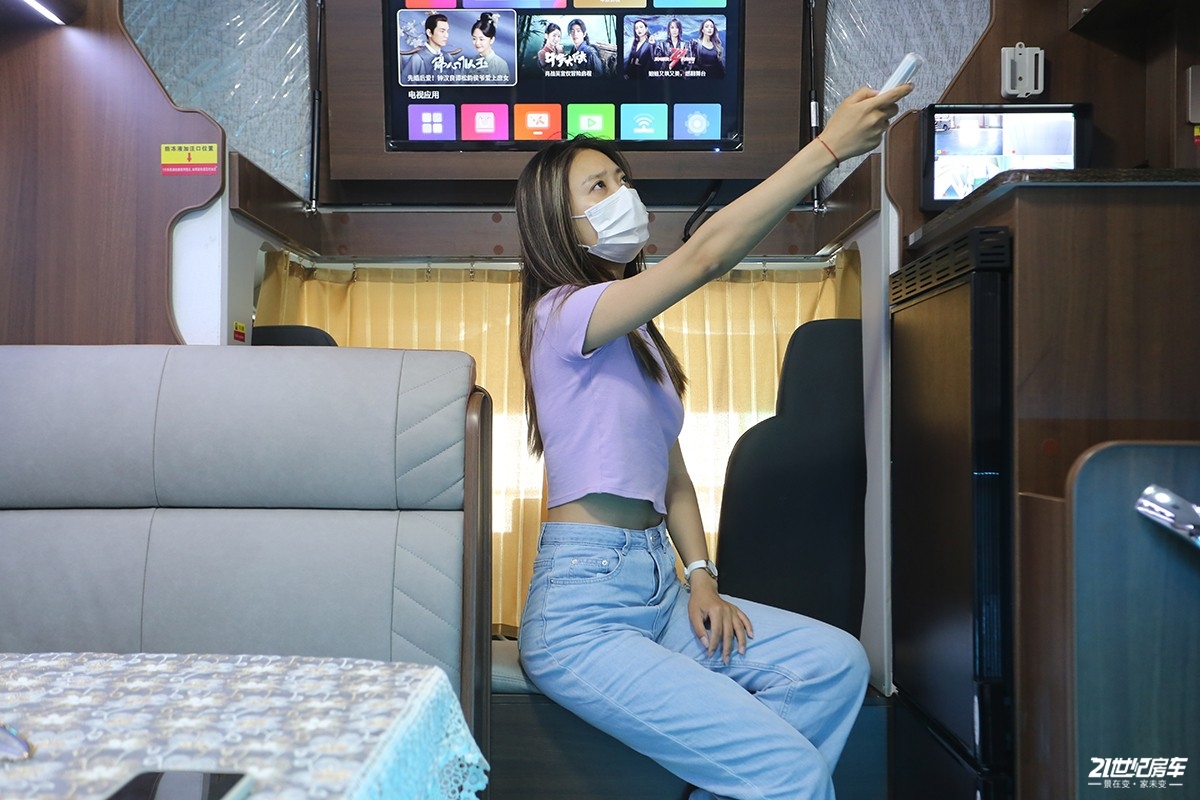 上汽跃进h300轻卡房车详解,上汽跃进h300和h500的区别