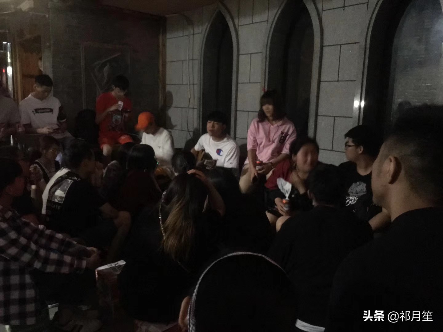 主持人大冰怎么变成作家了,大冰最经典的文章