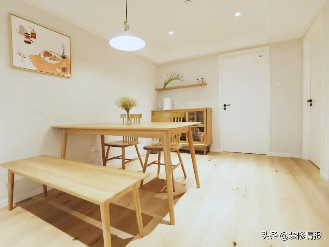 餐厅摆实木餐桌椅，用餐氛围精致情趣，生活过得有仪式！