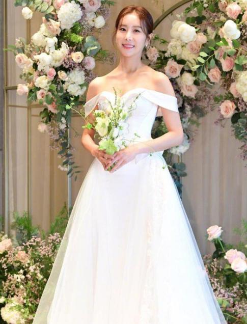 浪漫满屋女2号片段,浪漫满屋女二电视剧