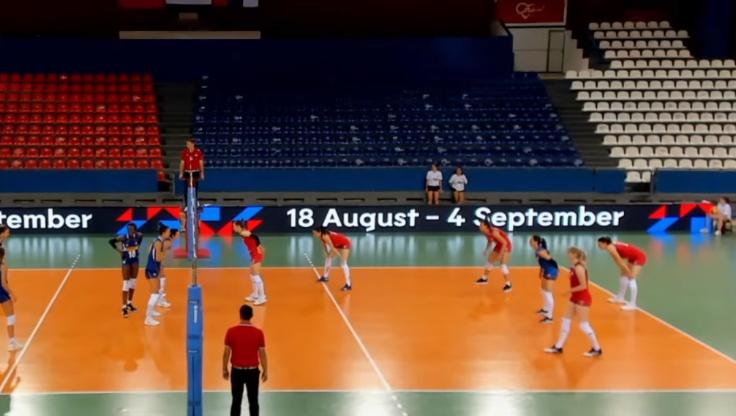 埃格努博斯对塞尔维亚,一传满天飞扣球