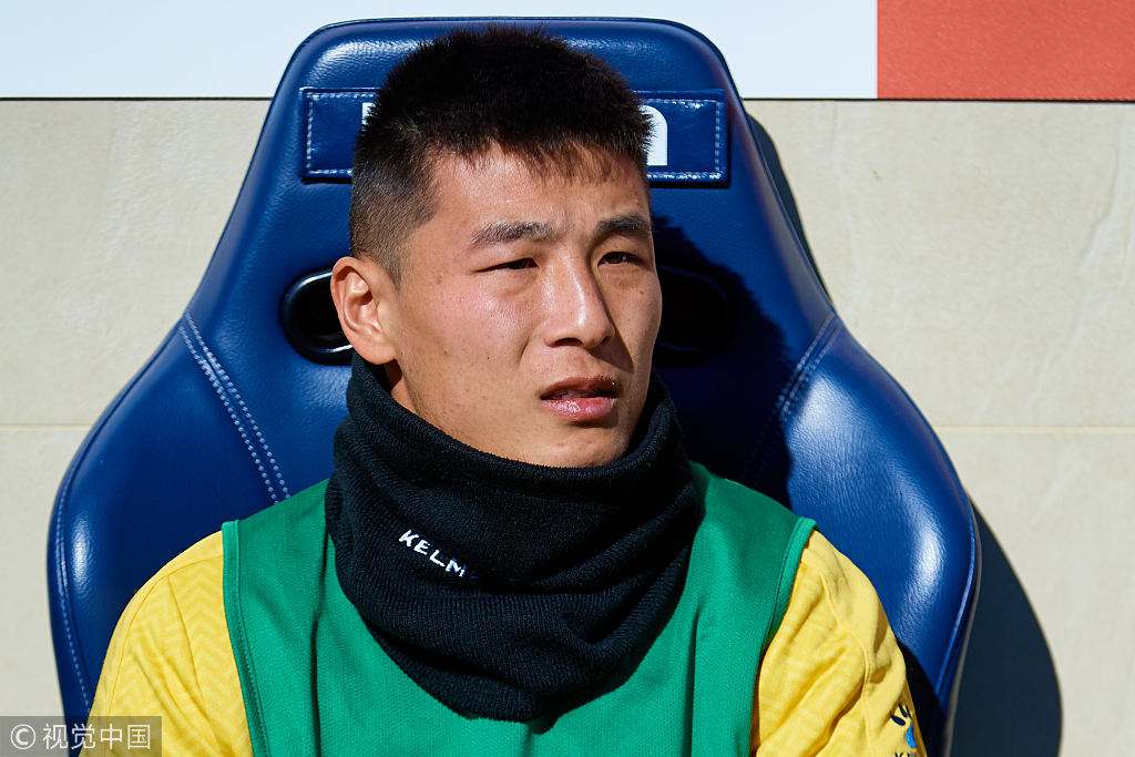 武磊出场时间短但有两次出彩镜头,武磊场均