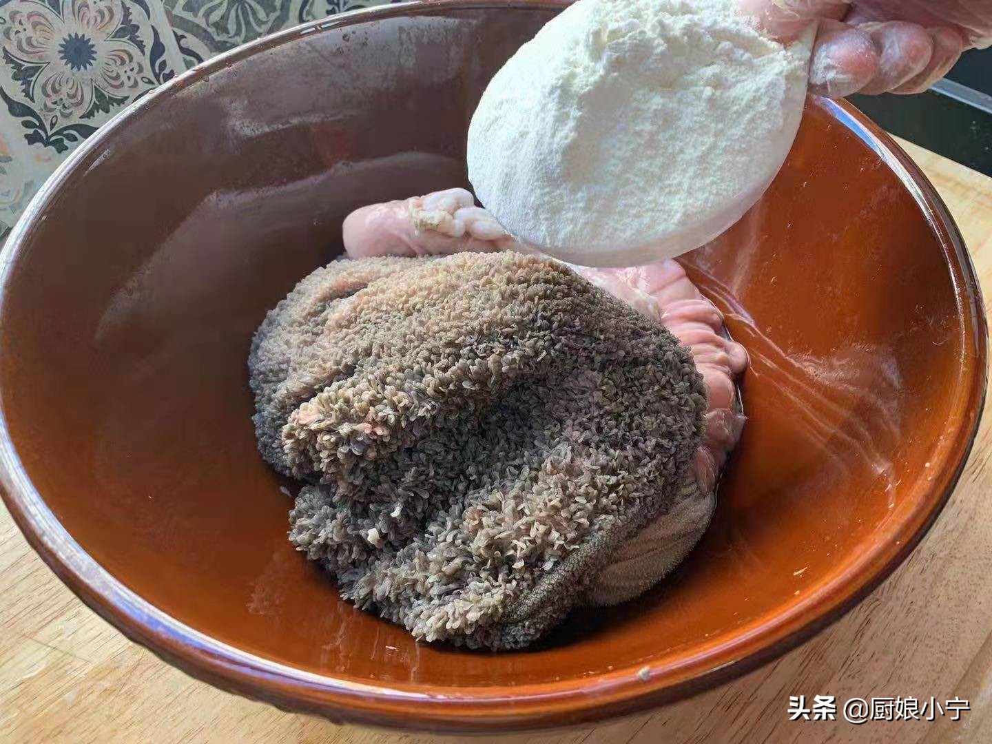 大厨做凉拌毛肚的教程,毛肚的做法怎么清洗才能涮火锅