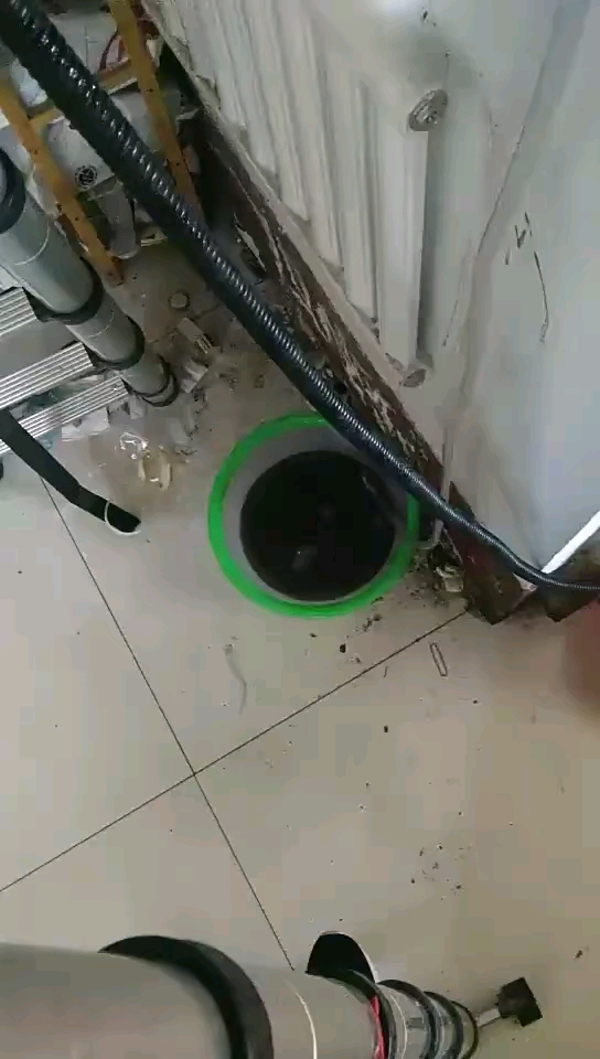 洗空调五分钟就洗完,五分钟洗掉衣服上的黑墨水