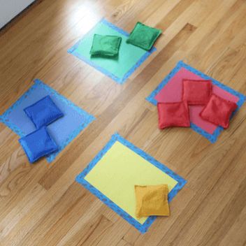 大人室内游戏大全活跃气氛坐着玩,超简单的室内小游戏