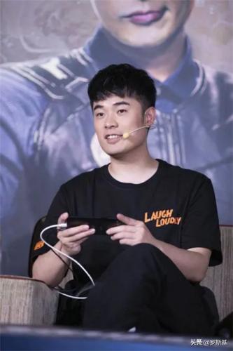 内马尔打游戏时被吓被封账号,内马尔账号steam