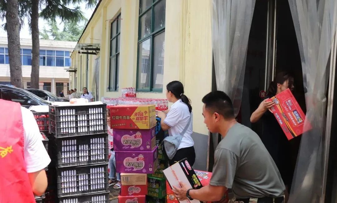 牛系列培训学费多少钱,牛人工授精培训班哪里有