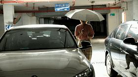 劳斯莱斯带伞的车多少钱,劳斯莱斯配的雨伞多少钱