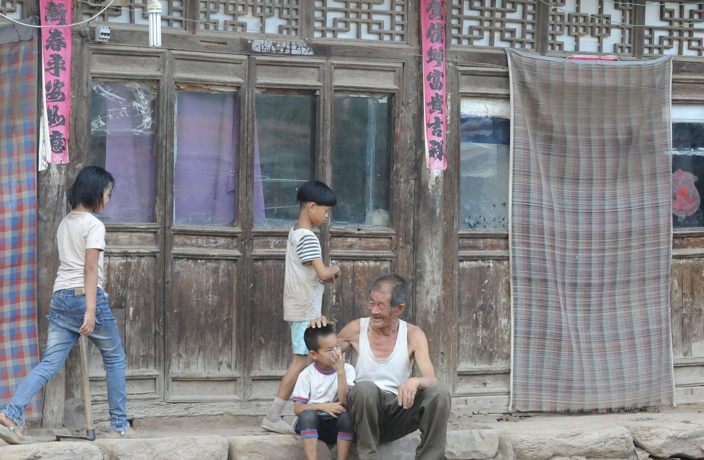 丁克家庭晚年在养老院后悔吗,第一批丁克家族现在过得怎么样