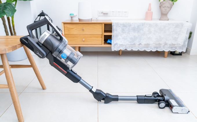 美的吸尘器p7与q6哪个吸力大,美的吸尘器p7和戴森吸尘器v8