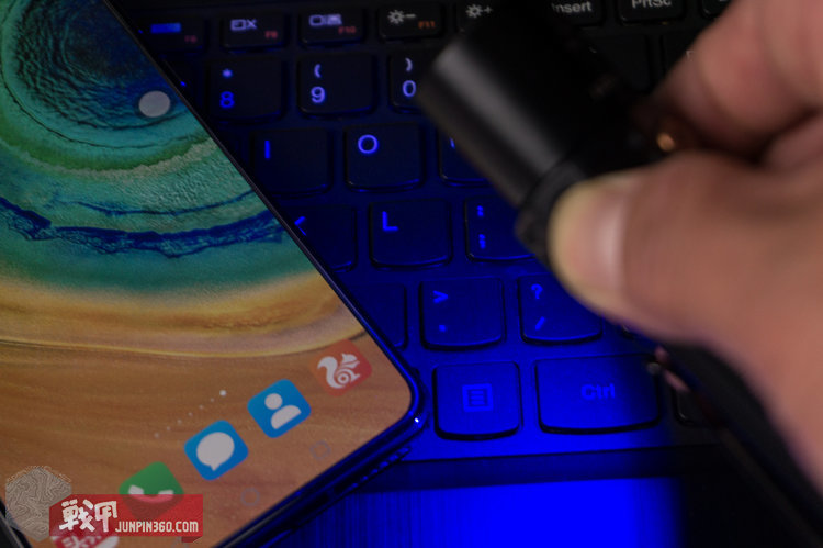 没有硝烟的消杀战疫，FenixLD32UVC手电