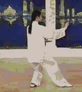 24式太极拳背向带口令慢动作教学,邱慧芳24式太极拳教学视频完整版