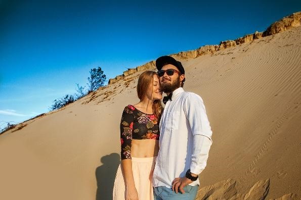 抓住女人心的关键：“吻”的技巧