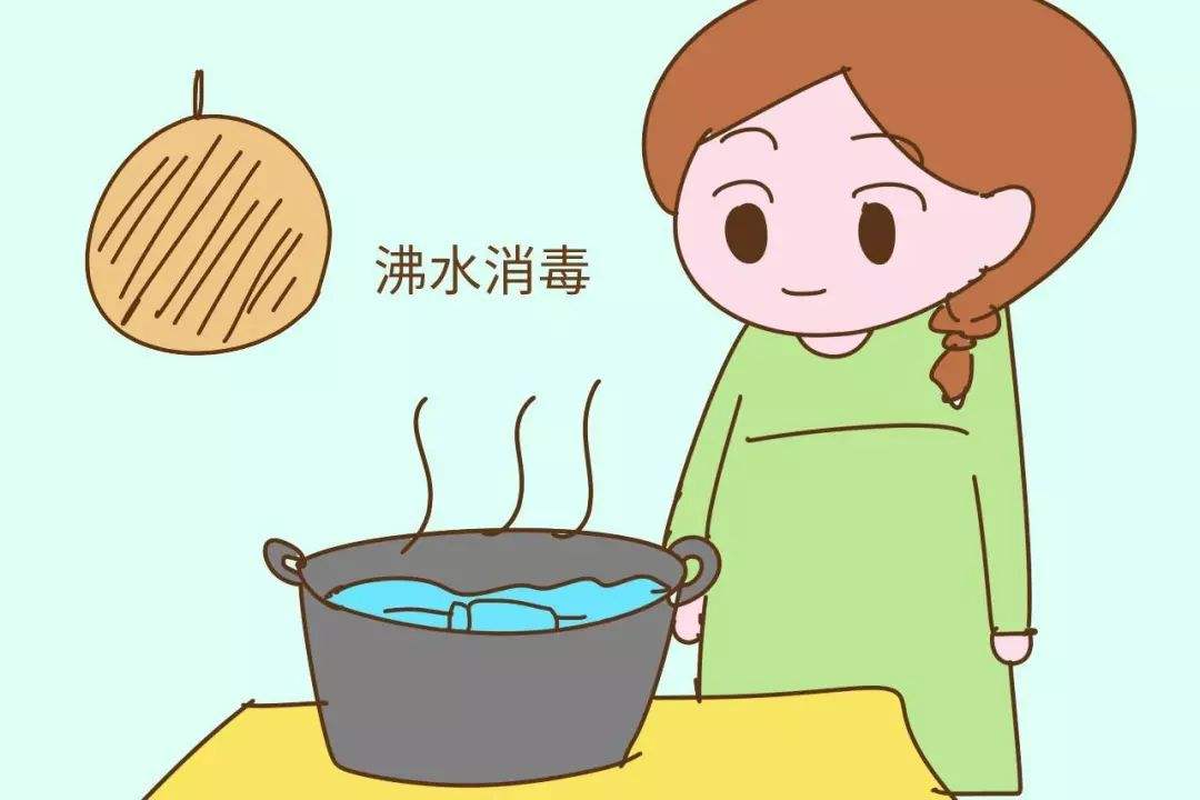 给宝宝喂水的误区,给宝宝吃奶粉有什么注意事项