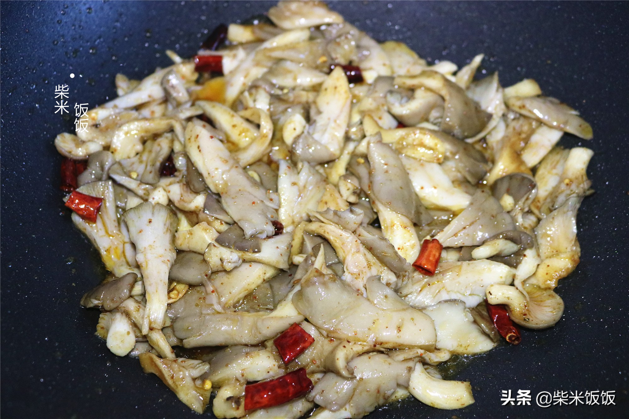 蘑菇的神仙用法,蘑菇不炒着吃教你一个新吃法