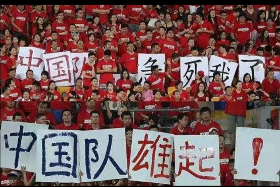 黄金一代老款,白金一代和黄金一代有什么区别