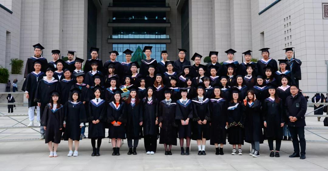 武汉学院“学霸班”：一个班9人考上公务员，还有多人考上研究生