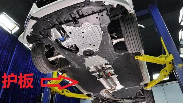 撒盐的路面怎么避免底盘生锈,防止路面结冰撒盐最佳时间