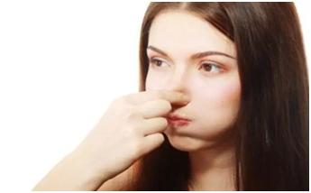 飞机上遇到中耳炎怎么处理,飞机出行注意事项