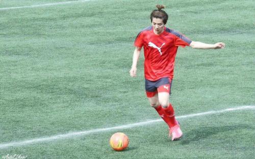 鹿晗参观曼联,鹿晗对曼联的热爱与情怀