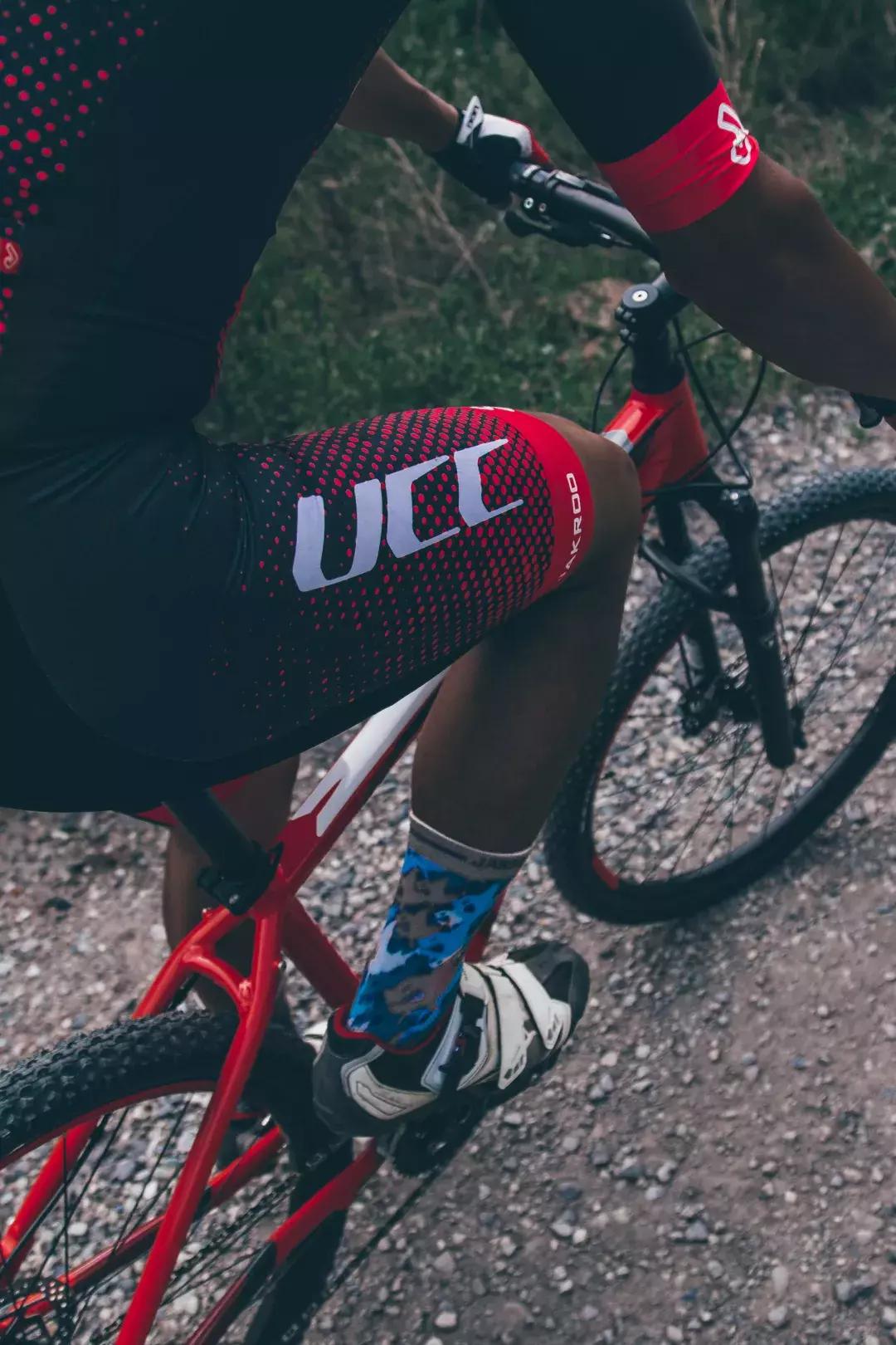 骑上马做自己的骑士,骑上最帅的车做最靓的仔