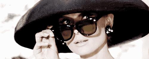 今年超火的gm墨镜,全智贤和范冰冰同框泰国女神