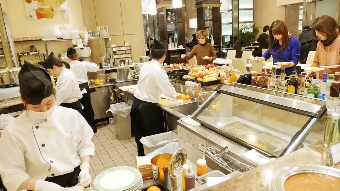 一年卖200亿水果店,一个水果店一年发展3000家