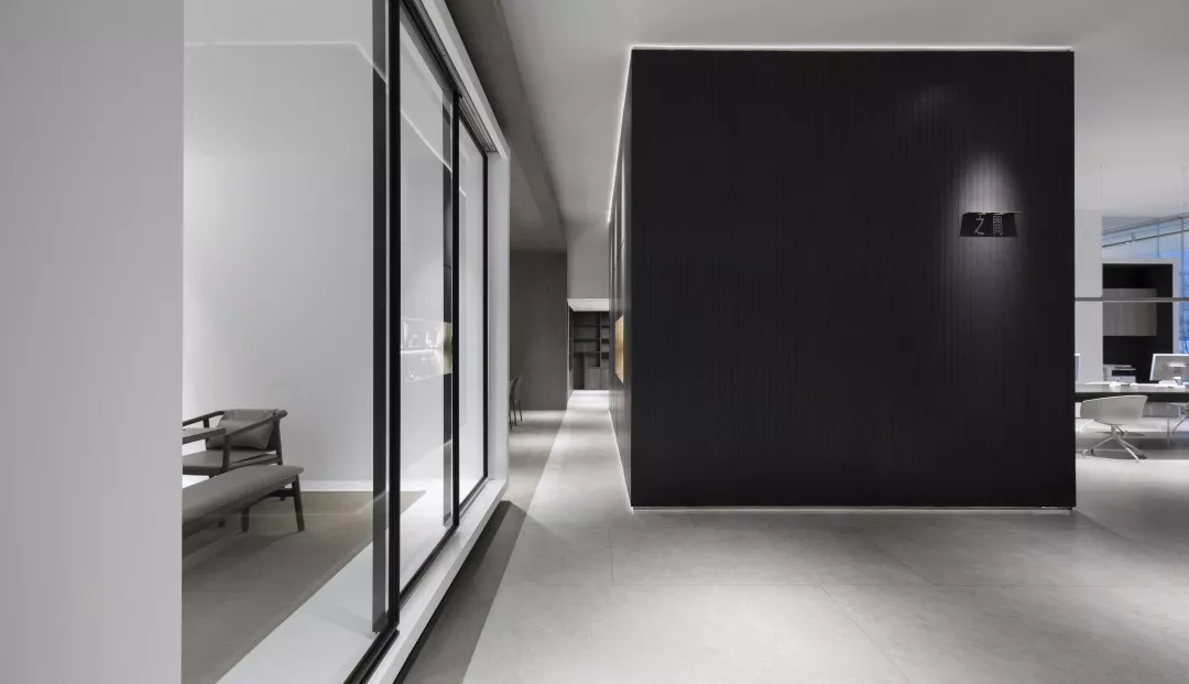 拯救城市遗忘边角的一间办公室|Between之间设计_欧模网