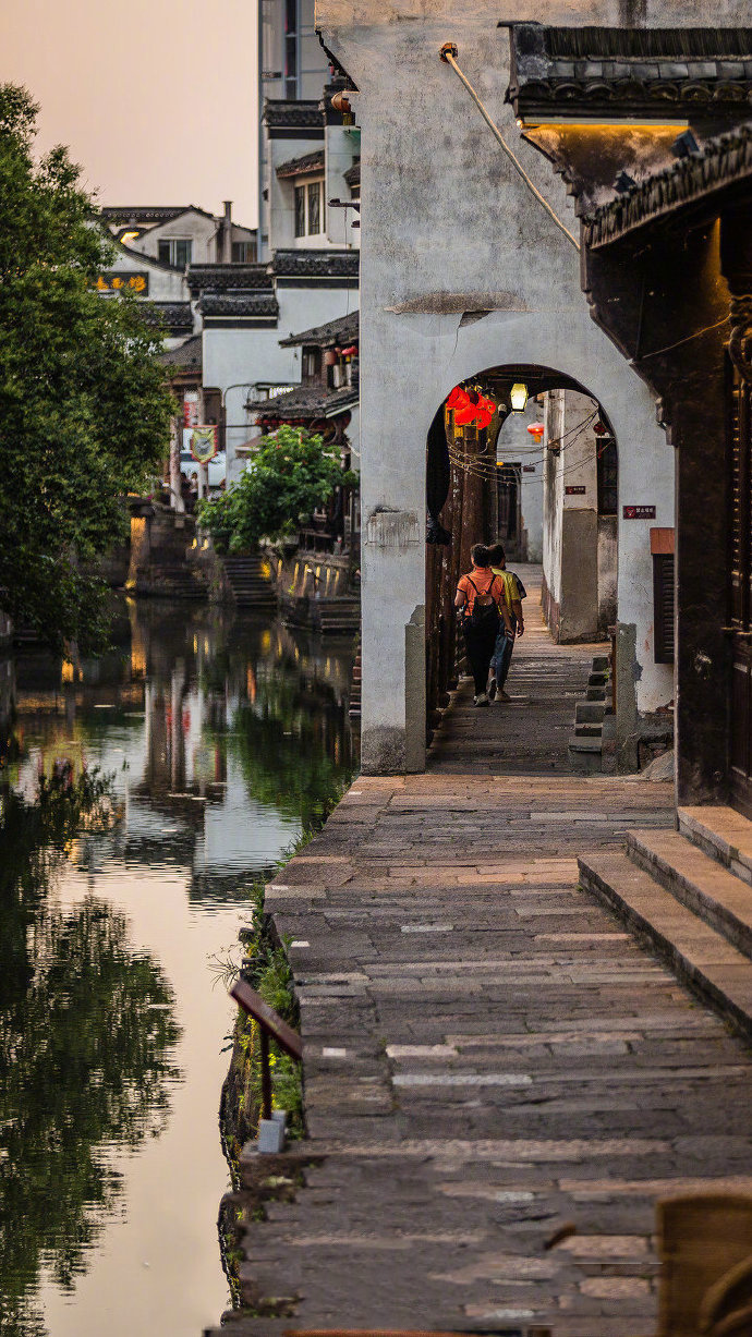 新市古镇：没做“大哥”已是好多年